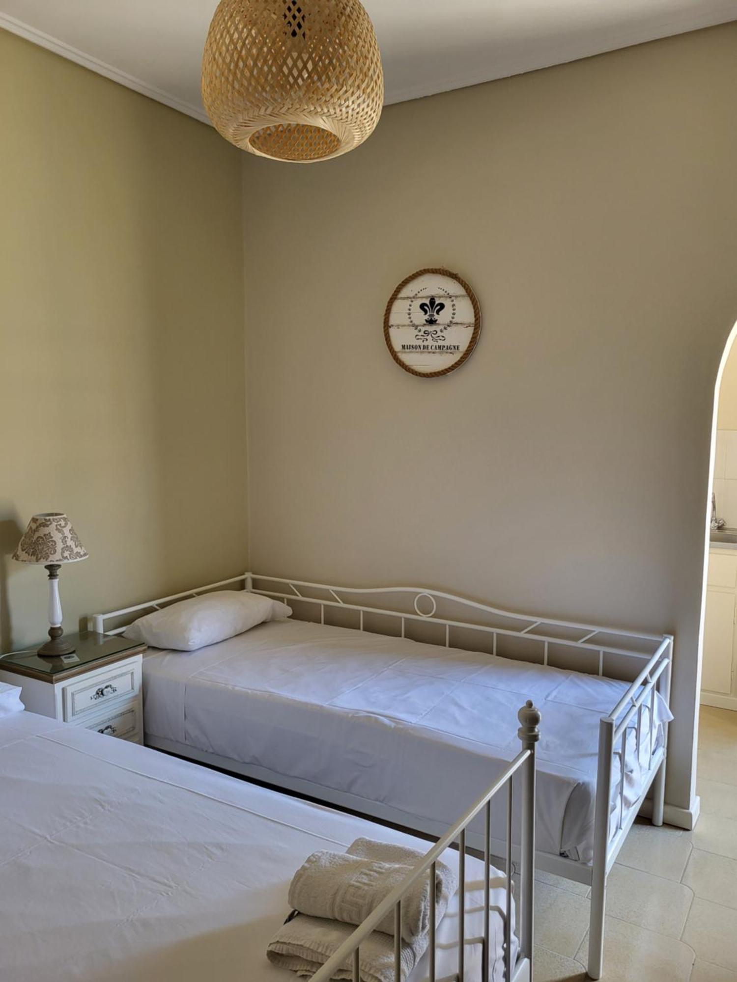 Margarita Rooms Kalamákion 客房 照片